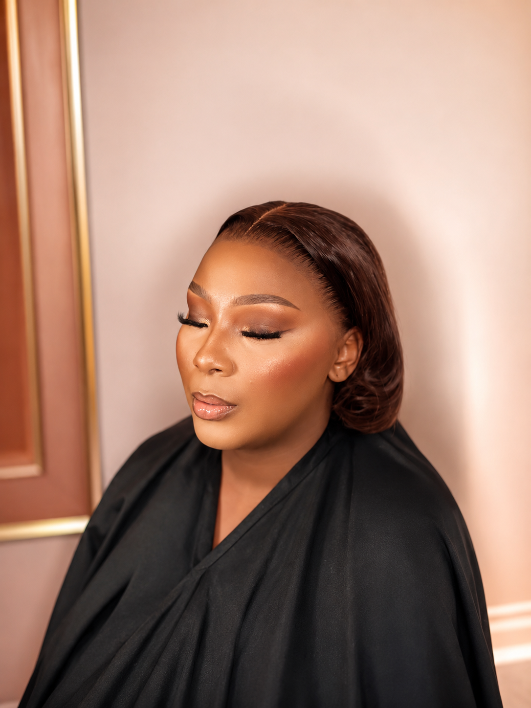 Soft glam makeup look by Sino House
